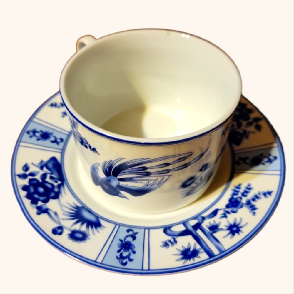1 Vtg Blue Heron Flat Bottom Cup & Saucer Floral Bird Oriental